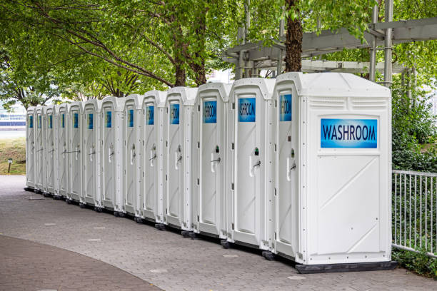 Best Portable Toilet Rental for Emergency Services  in USA